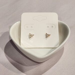 Classic Faux Pearl Cluster Stud Earrings